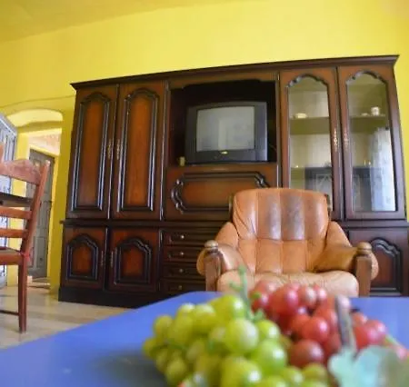 #8, 6 Pers, Domaine De Ribiere Apartament